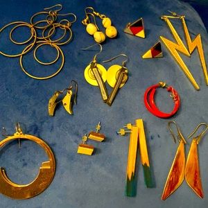 11 pairs of earrings bundle